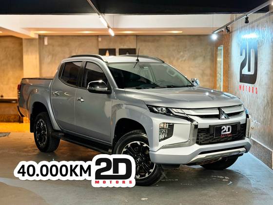 MITSUBISHI L200 TRITON 2.4 16V TURBO DIESEL SPORT HPE CD 4P 4X4 AUTOMÁTICO MITSUBISHI L200 TRITON 2.4 16V TURBO DIESEL SPORT HPE CD 4P 4X4 AUTOMÁTICO